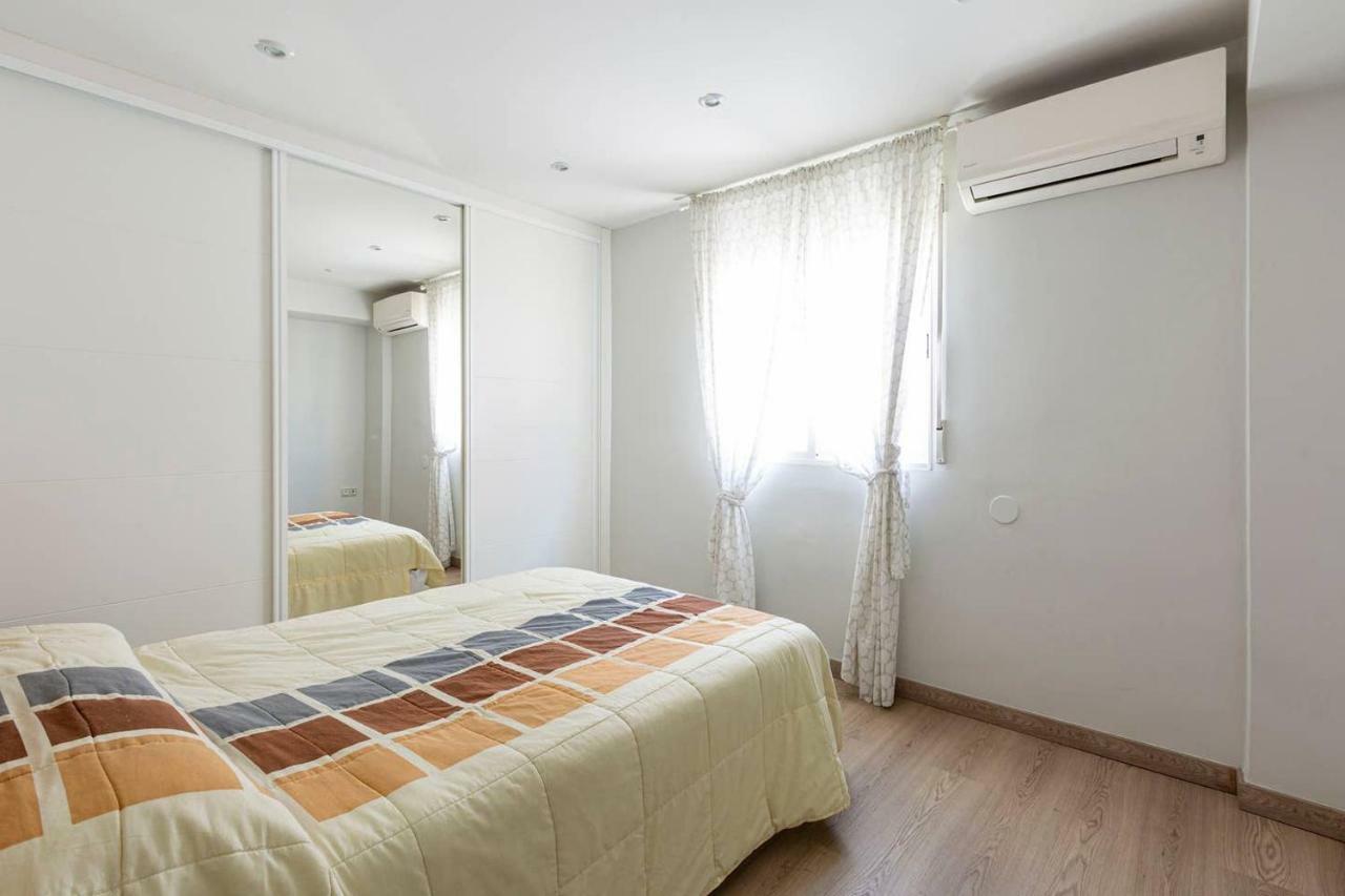 Apartamentos La Vaguada Suites Мадрид Екстер'єр фото